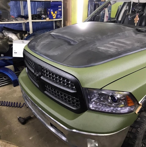 RAM 1500 color army green_10