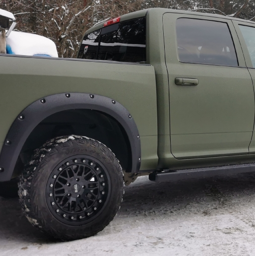 RAM 1500 color army green_7